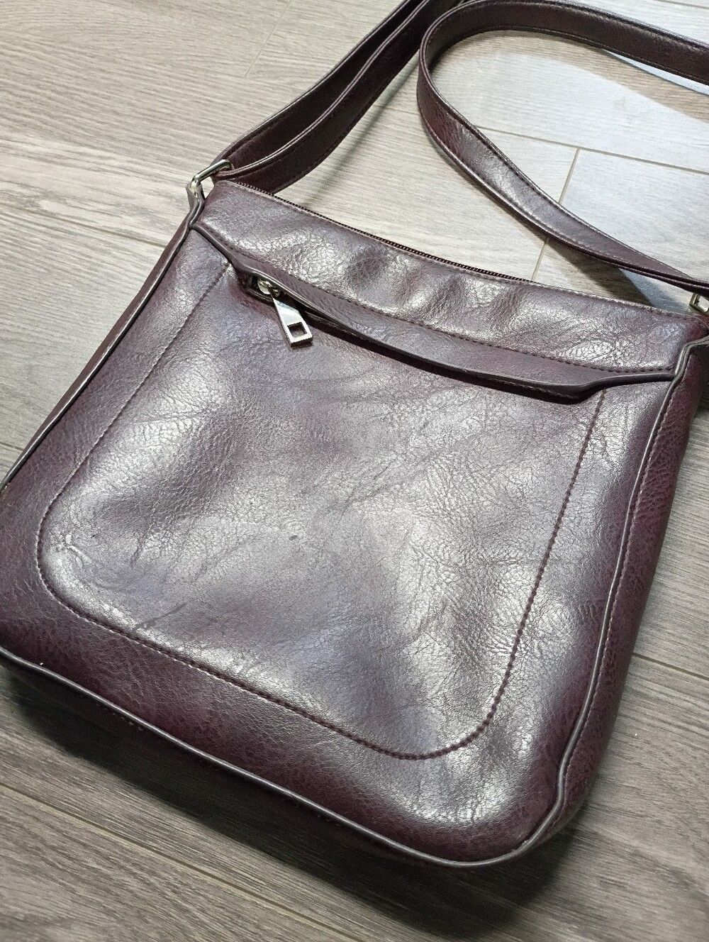 Mia And Luca Purse/Crossbody Shoulder Bag in Dark Brown - Picture 2 of 12